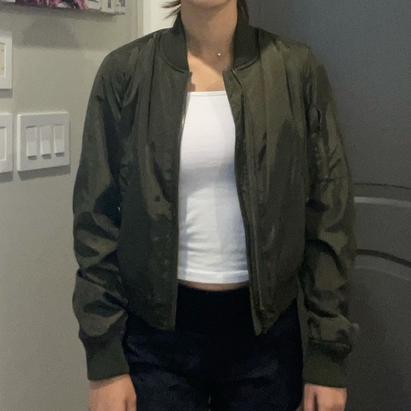 Bomber jacket - Picture 3 of 4